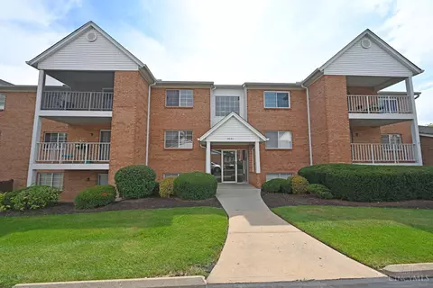 3231 Heritage Square Dr #52, Colerain Twp, OH 45251