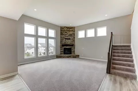 915 Morgan Dr, Monroe, OH 45050 photo 5