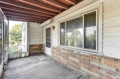 2396 Galbraith, Cincinnati, OH 45237 photo 3