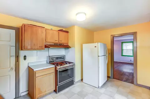2396 Galbraith, Cincinnati, OH 45237 photo 9