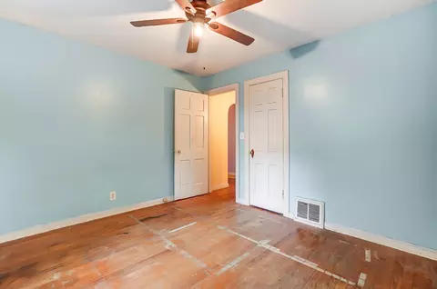 2396 Galbraith, Cincinnati, OH 45237 photo 14