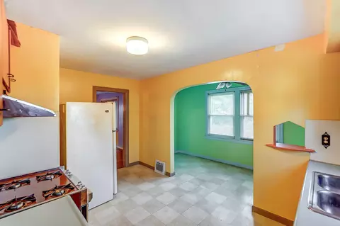 2396 Galbraith, Cincinnati, OH 45237 photo 10
