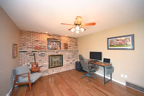 3972 Kemper, Cincinnati, OH 45241 photo 17