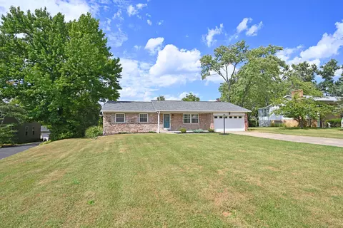 3972 Kemper, Cincinnati, OH 45241 photo 2