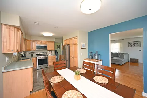 3972 Kemper, Cincinnati, OH 45241 photo 12