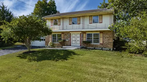 11895 Cedarcreek, Cincinnati, OH 45240