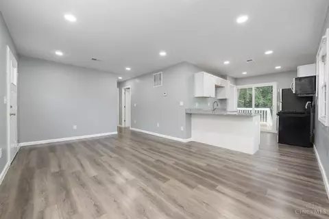 4680 Kirby Ave, Cincinnati, OH 45223