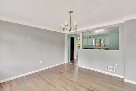 4478 Hall, Cincinnati, OH 45244 photo 26
