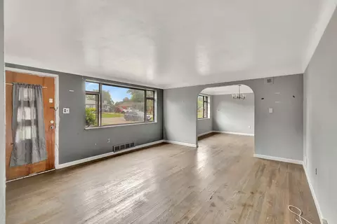 4478 Hall, Cincinnati, OH 45244 photo 23