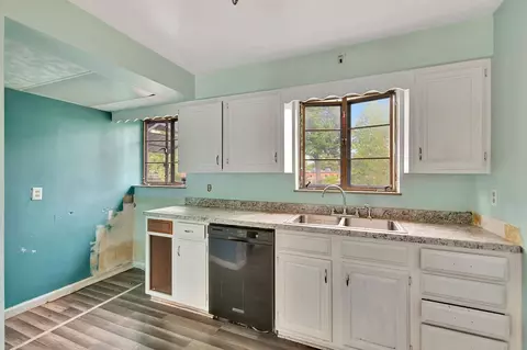 4478 Hall, Cincinnati, OH 45244 photo 31