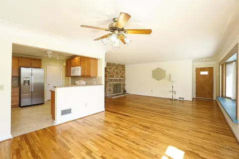 9719 Leacrest, Cincinnati, OH 45215 photo 7