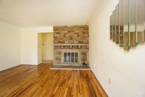 9719 Leacrest, Cincinnati, OH 45215 photo 10