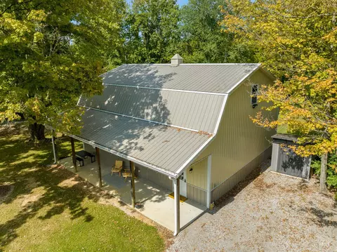 2272 Baas, Batavia, OH 45103 photo 2