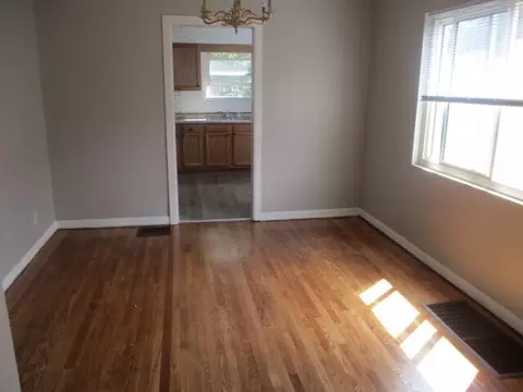 6702 Plainfield, Cincinnati, OH 45236 photo 2