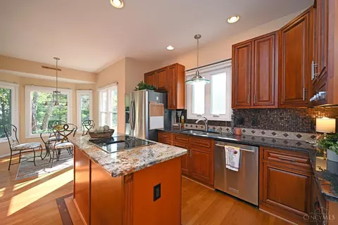 4853 Forest Mdws, Cincinnati, OH 45244 photo 15