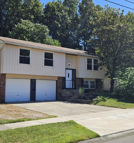 683 Holiday, Cincinnati, OH 45245