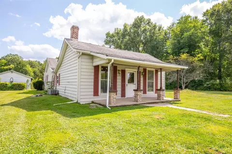 3246 State Route 132, Amelia, OH 45102