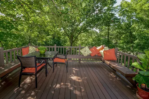 8 Walsh, Cincinnati, OH 45208 photo 44
