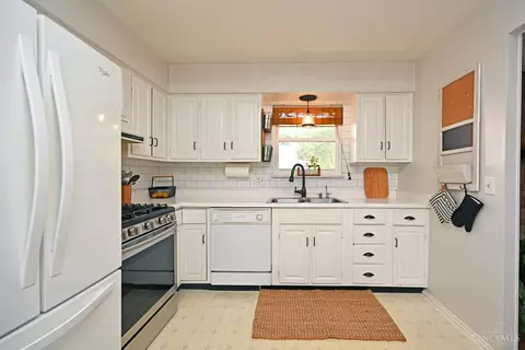 10728 Stargate Ln, Cincinnati, OH 45240 photo 14
