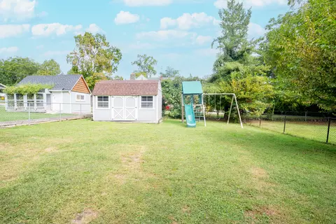 6860 Dawson, Cincinnati, OH 45243 photo 22