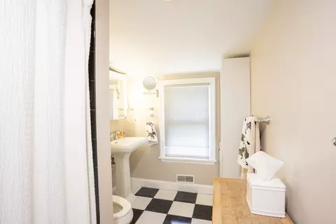 6860 Dawson, Cincinnati, OH 45243 photo 9