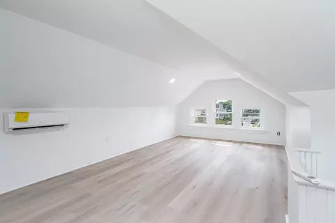 1824 Huron, Cincinnati, OH 45207 photo 12