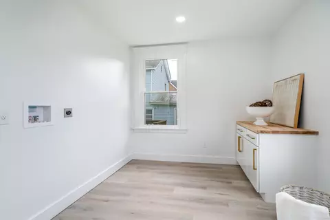 1824 Huron, Cincinnati, OH 45207 photo 20