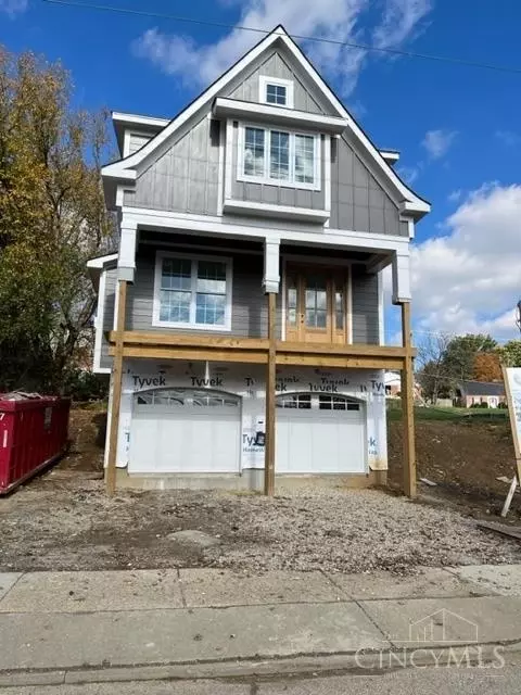 7832 Laurel, Madeira, OH 45243