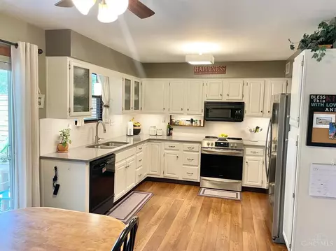 2565 Devils Backbone Rd, Cincinnati, OH 45233 photo 18