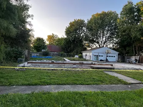 106 Central, Blanchester, OH 45107 photo 5