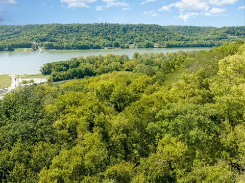 4352 Hillside, Cincinnati, OH 45233