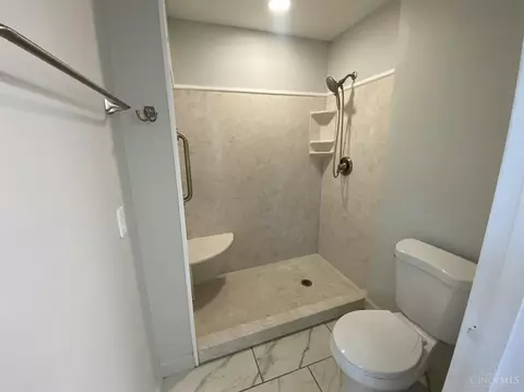 1076 Waycross Rd, Forest Park, OH 45240 photo 17