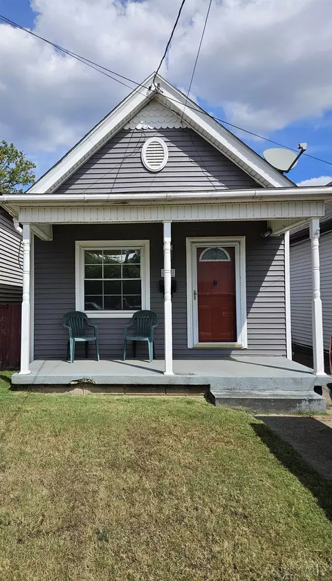 308 Linden St, Elmwood Place, OH 45216