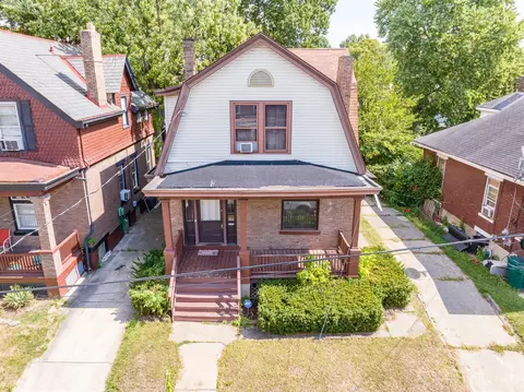 956 Oakland Ave, Cincinnati, OH 45205