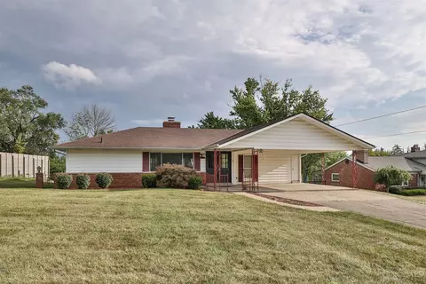 490 Deanview Dr, Cincinnati, OH 45224