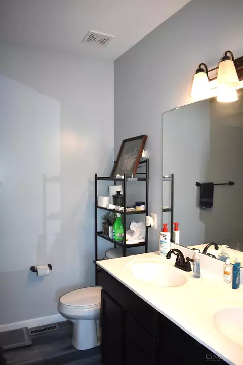 3371 Forestview, Cincinnati, OH 45211 photo 14