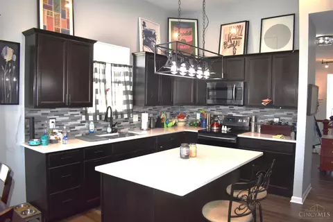 3371 Forestview, Cincinnati, OH 45211 photo 9