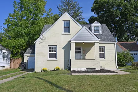 1306 Burney Ln, Cincinnati, OH 45230