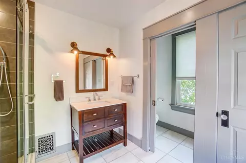 2718 Willard, Cincinnati, OH 45209 photo 17