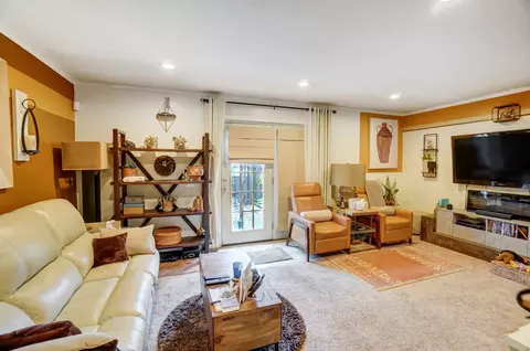 3397 Amberway, Cincinnati, OH 45251 photo 7