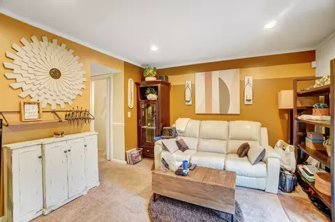 3397 Amberway, Cincinnati, OH 45251 photo 10