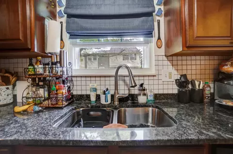 3397 Amberway, Cincinnati, OH 45251 photo 16