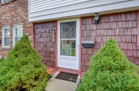 3397 Amberway, Cincinnati, OH 45251 photo 4