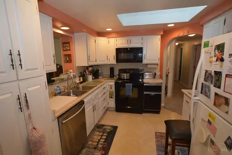 3980 Youngman, Cincinnati, OH 45245 photo 6