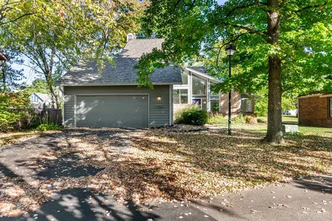 2942 Pine Grove Ln, Maineville, OH 45039