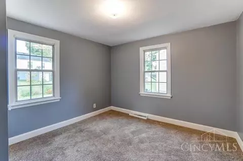 5501 Eula Ave, Cincinnati, OH 45248 photo 17