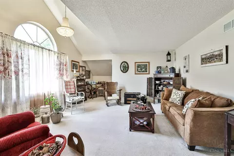 1980 Miles Rd, Cincinnati, OH 45231 photo 6
