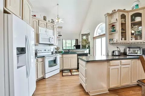 1980 Miles Rd, Cincinnati, OH 45231 photo 13