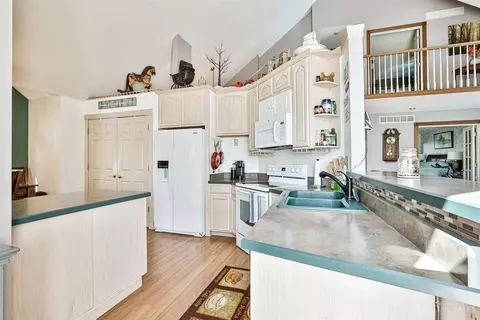 1980 Miles Rd, Cincinnati, OH 45231 photo 11