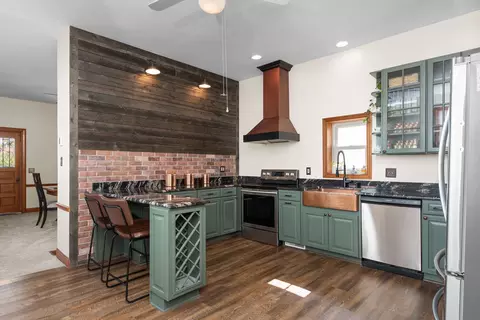 25 Bertus, Cincinnati, OH 45217 photo 3